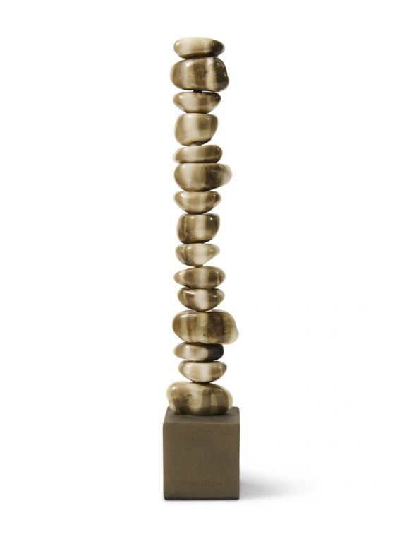 Belizo Statue L